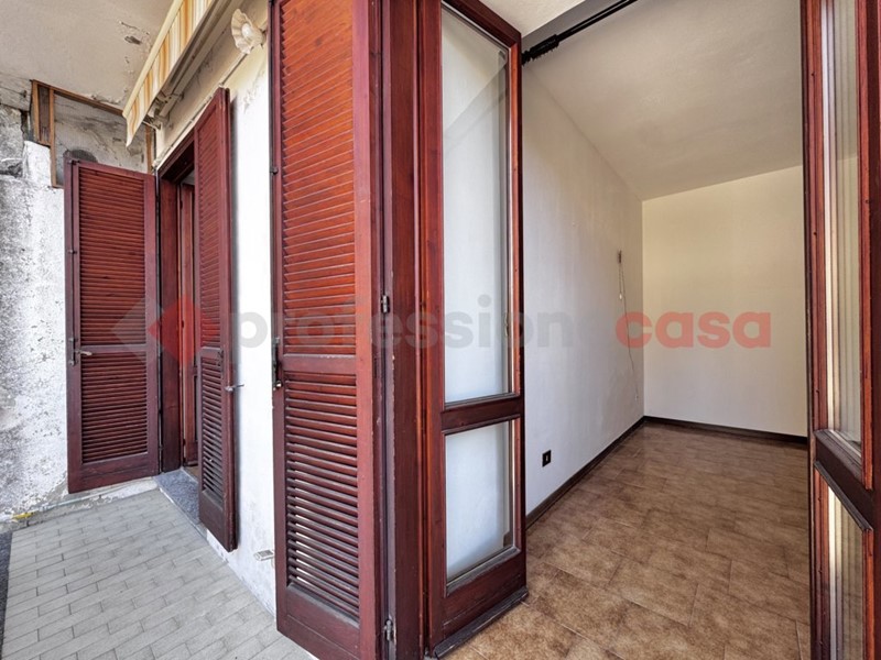 Appartamento in Vendita a Arona, 140'000&euro;, 125 m²