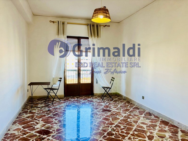 Quadrilocale in Affitto a Bagheria, 680&euro;, 140 m²