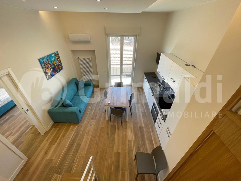 Trilocale in Affitto a Palermo, 1'200&euro;, 70 m²