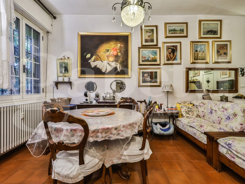 Trilocale in Vendita a Bologna, 275'000&euro;, 90 m², con Box