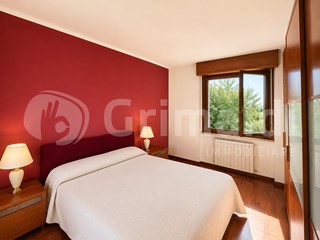 Bilocale in Vendita a Seregno, 175'000&euro;, 78 m², con Box