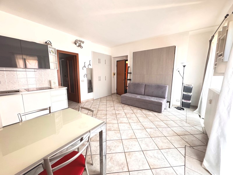 Appartamento in Vendita a Torino, 98'000&euro;, 40 m², arredato