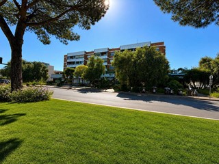 Quadrilocale in Vendita a Roma, 435'000&euro;, 115 m²