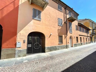 Bilocale in Vendita a Alba, 178'000&euro;, 40 m², arredato