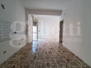 Appartamento in Vendita a Siracusa, 129'000&euro;, 157 m²