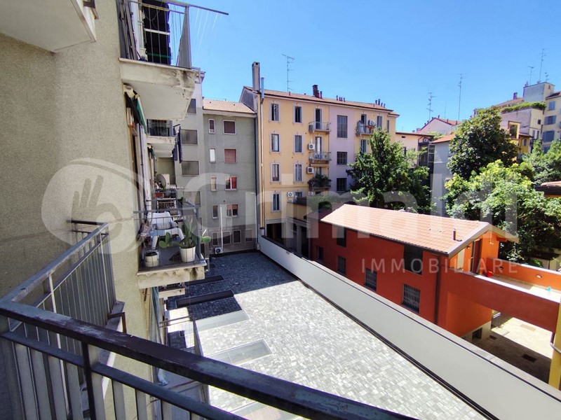Bilocale in Vendita a Milano, 425'000&euro;, 80 m², arredato
