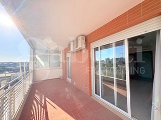 Trilocale in Vendita a Bari, 310'000&euro;, 110 m², con Box