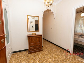 Appartamento in Affitto a Genova, zona Sestri Ponente, 750&euro;, 103 m², arredato
