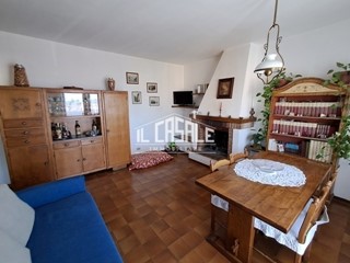 Quadrilocale in Vendita a Rufina, zona Pomino, 149'000&euro;, 78 m², con Box