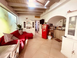 Trilocale in Vendita a Sarzana, zona Nave, 118'000&euro;, 55 m²