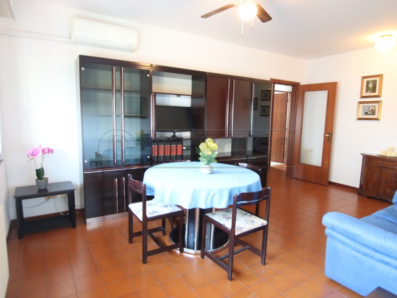 Appartamento in Affitto a Vicenza, 550&euro;, 90 m², arredato, con Box