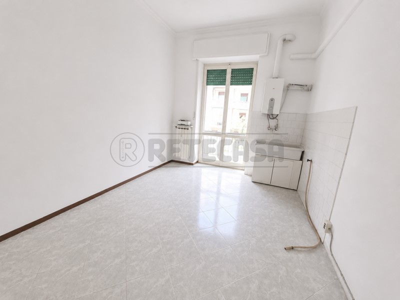 Trilocale in Vendita a Cremona, 60'000&euro;, 80 m²