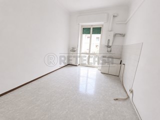 Trilocale in Vendita a Cremona, 60'000&euro;, 80 m²