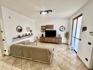 Trilocale in Vendita a Santa Croce sull'Arno, 175'000&euro;, 70 m², con Box