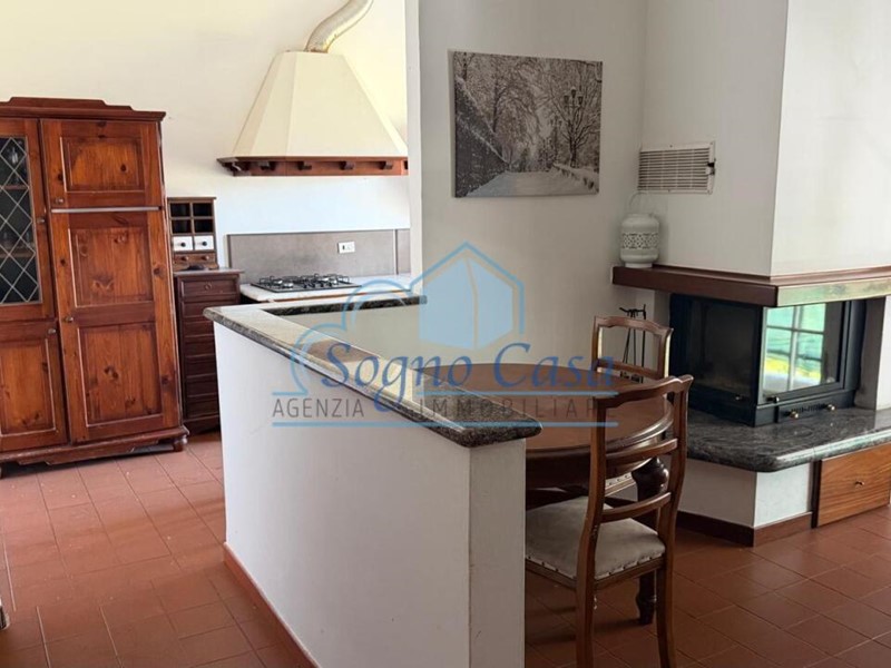Trilocale in Vendita a Castelnuovo Magra, 125'000&euro;, 70 m²