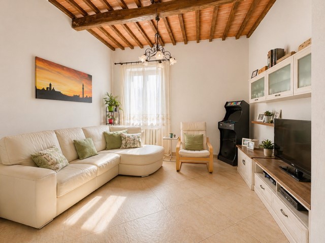 Appartamento in Vendita a Siena, zona Costafabbri, 289'000&euro;, 125 m², con Box