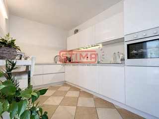 Appartamento in Affitto a Treviso, 1'300&euro;, 135 m²