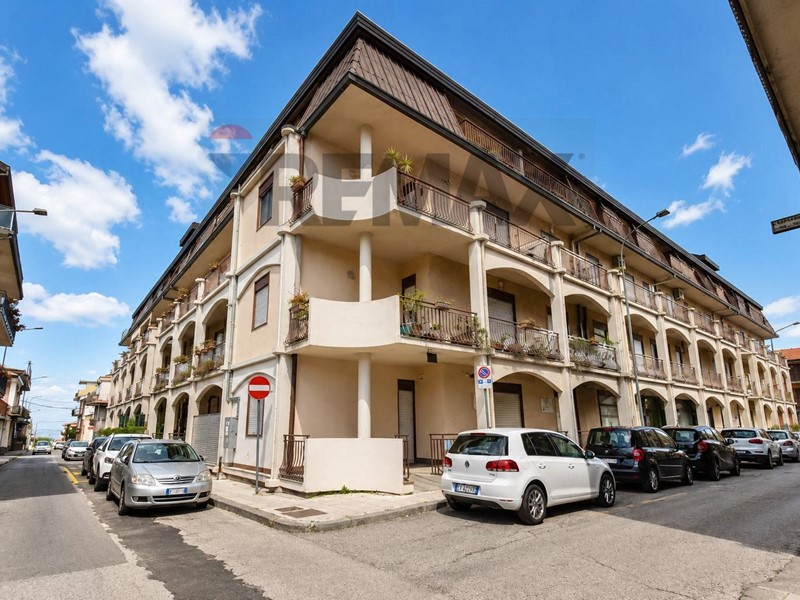 Trilocale in Vendita a Belpasso, 109'000&euro;, 114 m²