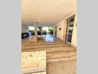 Trilocale in Vendita a Bari, 148'000&euro;, 80 m²