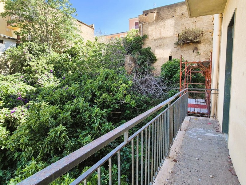 Appartamento in Vendita a Agrigento, 59'000&euro;, 380 m²