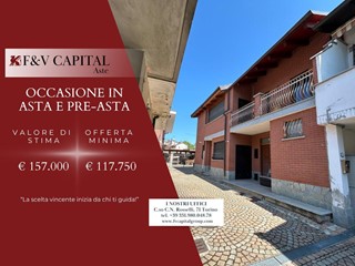Quadrilocale in Vendita a Torino, 157'000&euro;, 180 m²