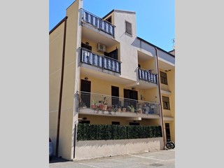 Quadrilocale in Vendita a Messina, 164'500&euro;, 140 m²