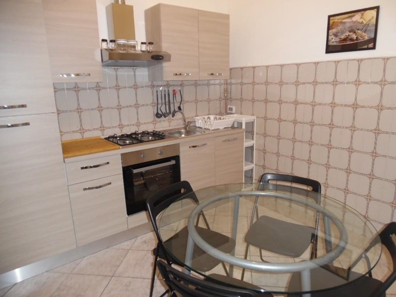 Monolocale in Affitto a Pontedera, 350&euro;, 18 m², arredato
