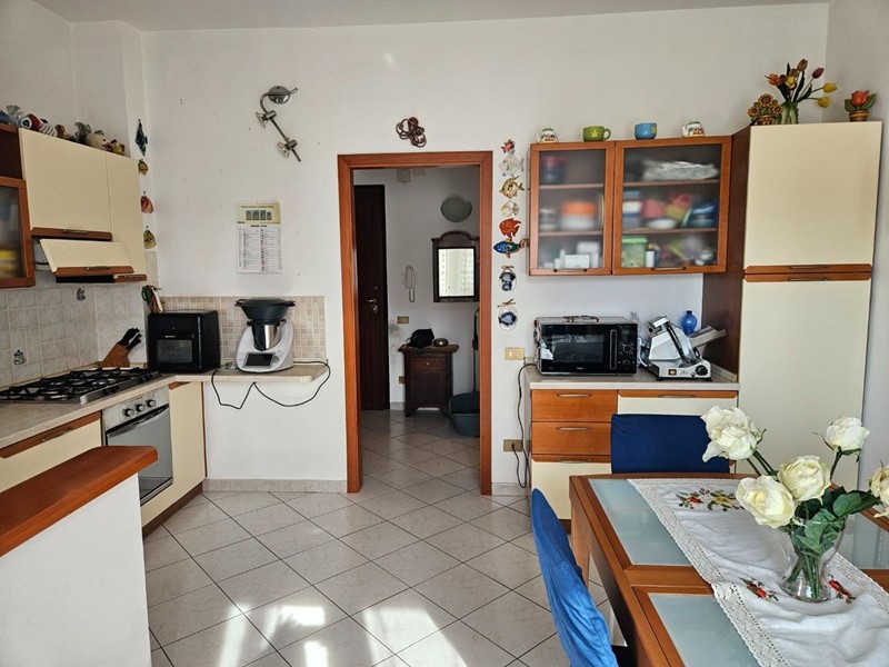Quadrilocale in Vendita a Livorno, 265'000&euro;, 95 m², con Box