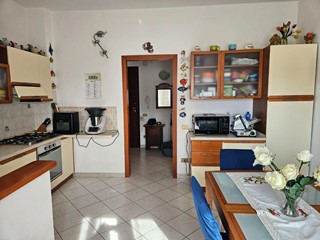 Quadrilocale in Vendita a Livorno, 265'000&euro;, 95 m², con Box