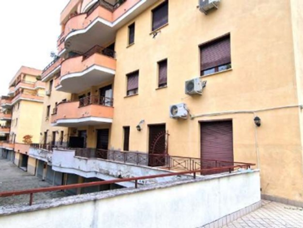 Quadrilocale in Vendita a Gallarate, 69'150&euro;, 85 m²