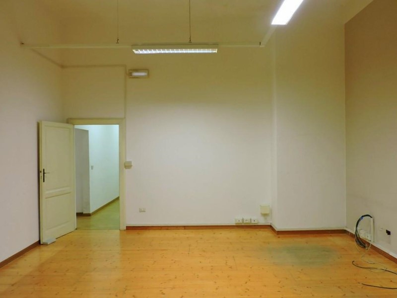 Appartamento in Vendita a Pisa, 370'000&euro;, 160 m²