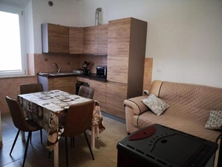 Bilocale in Vendita a Campiglia Marittima, zona Venturina Terme, 115'000&euro;, 55 m², arredato