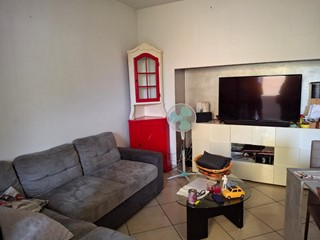Trilocale in Affitto a Capraia e Limite, 750&euro;, 80 m², con Box