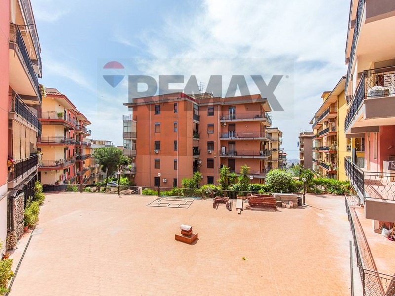 Trilocale in Vendita a San Giovanni la Punta, 109'000&euro;, 75 m²