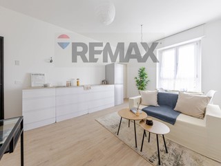 Bilocale in Vendita a Milano, 249'000&euro;, 53 m²