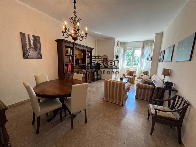 Appartamento in Affitto a Treviso, 1'200&euro;, 100 m²