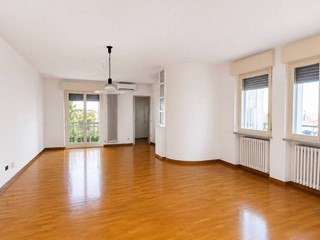 Trilocale in Vendita a Parma, 200'000&euro;, 98 m²