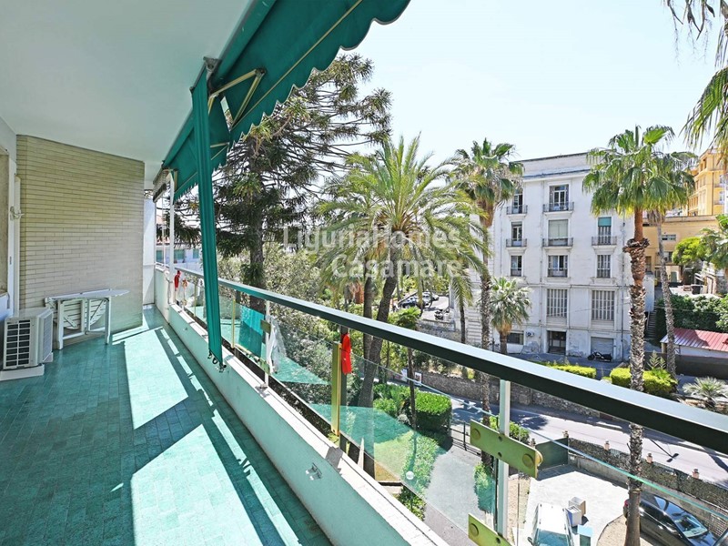 Appartamento in Vendita a Sanremo, 315'000&euro;, 104 m²