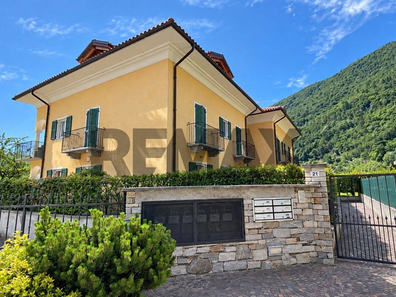 Attico in Vendita a Cannobio, 339'000&euro;, 100 m²