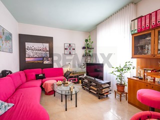 Appartamento in Vendita a Cingoli, 58'500&euro;, 110 m²