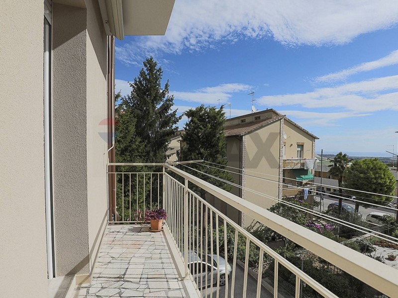 Quadrilocale in Vendita a Recanati, 145'000&euro;, 137 m²
