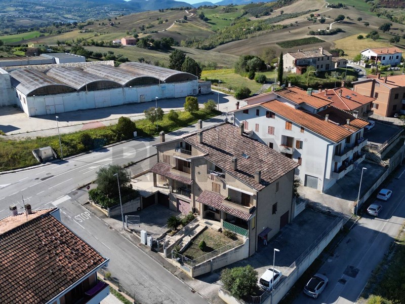 Appartamento in Vendita a Staffolo, 140'000&euro;, 78 m²