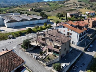 Appartamento in Vendita a Staffolo, 140'000&euro;, 78 m²
