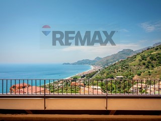 Bilocale in Vendita a Letojanni, 137'000&euro;, 66 m²