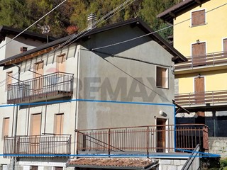 Quadrilocale in Vendita a Breno, 23'900&euro;, 95 m²