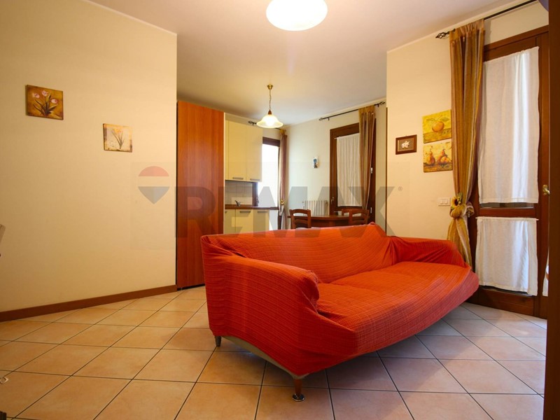 Trilocale in Vendita a Pagazzano, 95'000&euro;, 75 m²