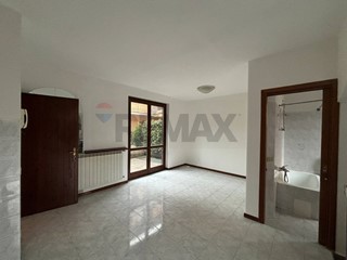 Trilocale in Vendita a Dalmine, 150'000&euro;, 70 m²