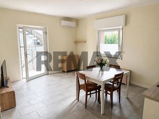 Trilocale in Vendita a Adrara San Martino, 159'500&euro;, 108 m²