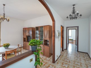 Trilocale in Vendita a Gorle, 155'000&euro;, 106 m²