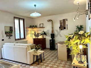 Trilocale in Vendita a Endine Gaiano, 145'000&euro;, 100 m²